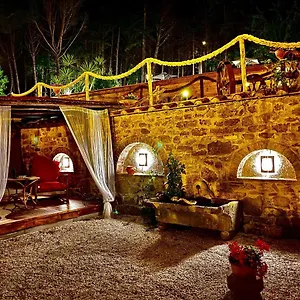 https://vecchia-fonte.it-tuscanyhotel.com